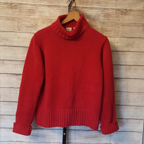 L.L. Bean Sweaters - L.L. Bean Red Ribbed Sweater Holiday size Small